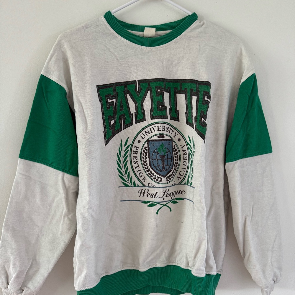 Urban Outfitters Vintage looking crewneck